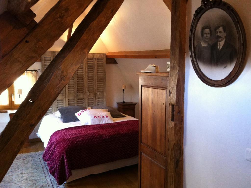 Chambres D'Hotes La Levriere Saint-Denis-le-Ferment Camera foto